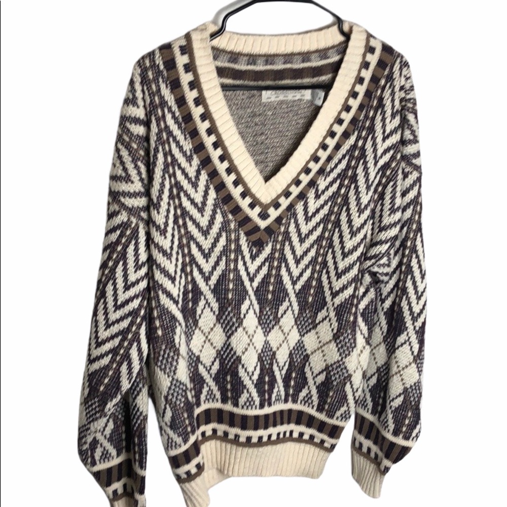 Vintage V-Neck Knit Sweater Geometric Argyle Chevron Pattern Pullover Size M